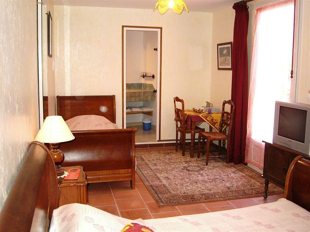 Mas Aurelia B&B Fréjus Exterior photo